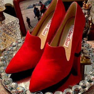 2 Lips Too Shoes 👠